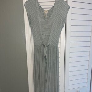 Green romper/jumpsuit